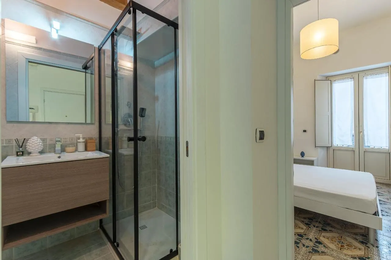 Elegant Apartment In Taormina